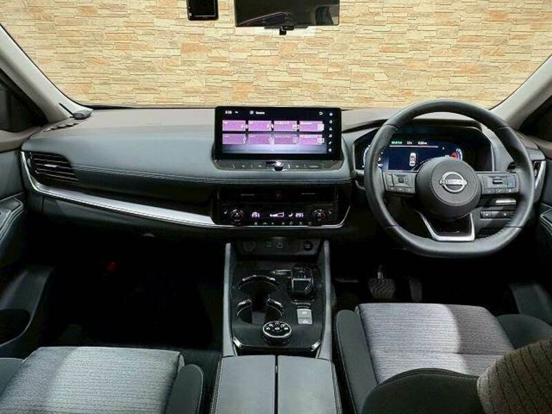 X-TRAIL-1