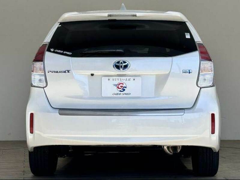 PRIUS ALPHA