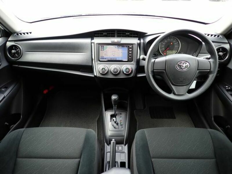 COROLLA AXIO