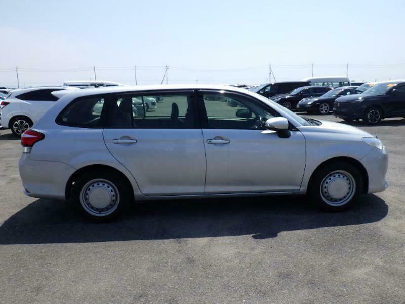 COROLLA FIELDER