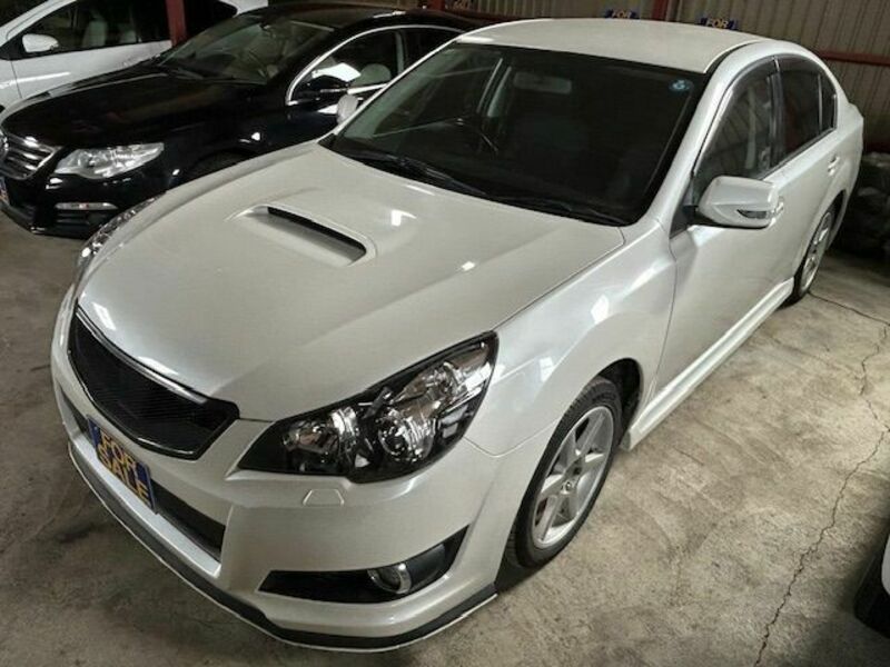 LEGACY B4