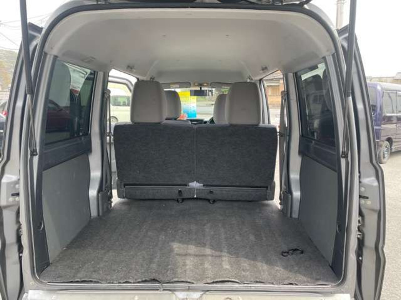 MINICAB VAN-17