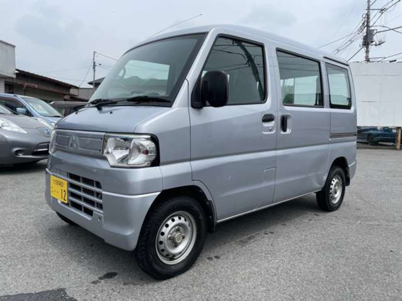 MINICAB VAN-8