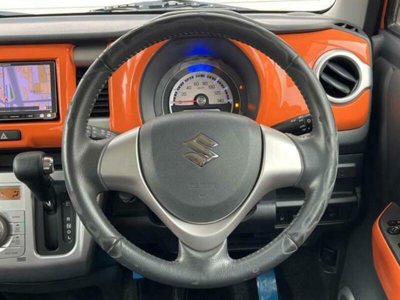 HUSTLER