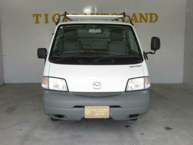BONGO VAN