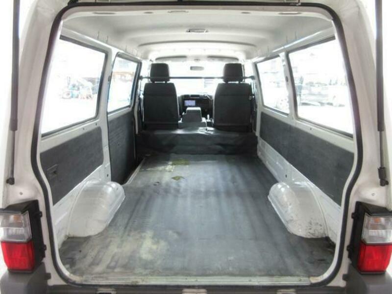 BONGO VAN
