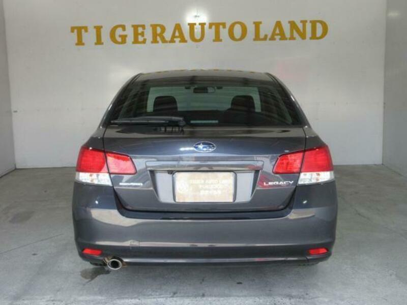 LEGACY B4-7