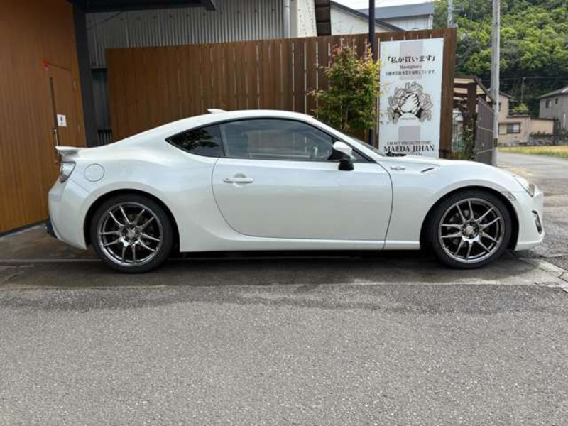 86