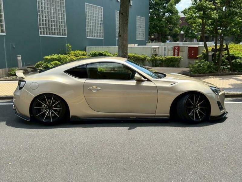 86