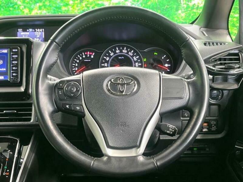 VOXY-11