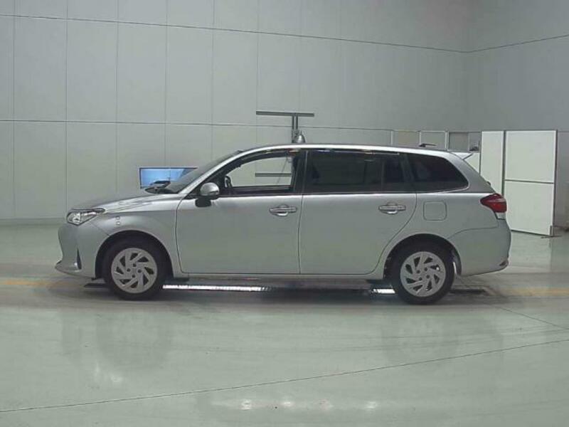 COROLLA FIELDER