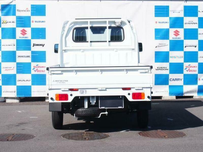 MINICAB TRUCK