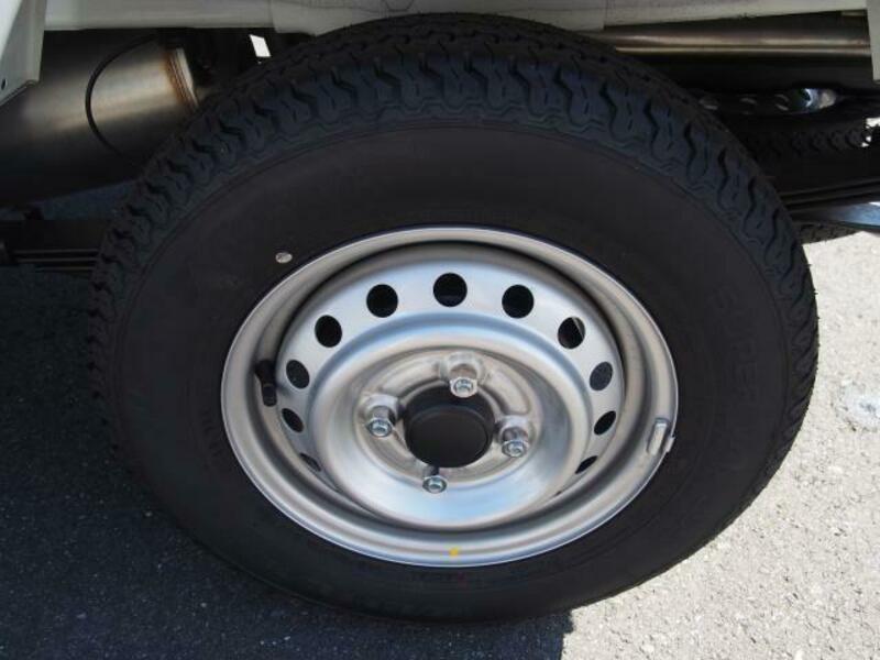 MINICAB TRUCK