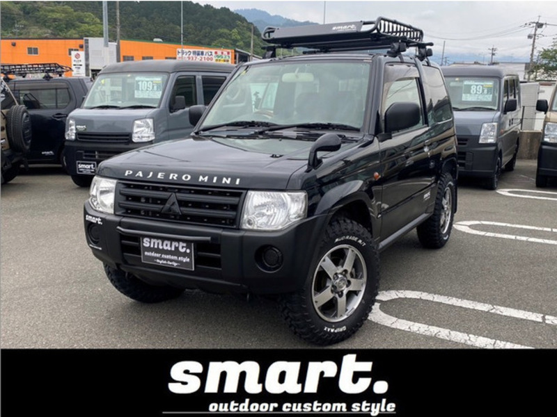 MITSUBISHI PAJERO MINI