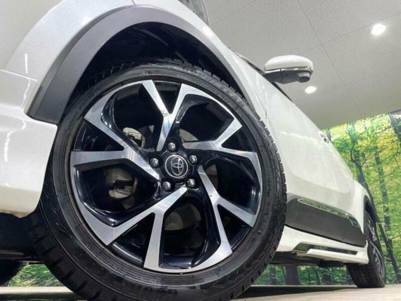C-HR-13