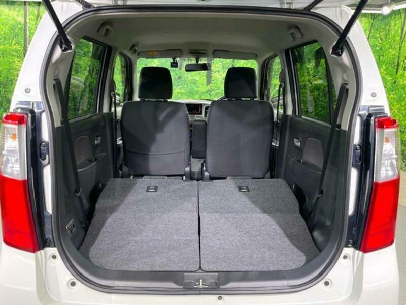 WAGON R-9