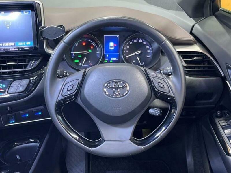 C-HR-10