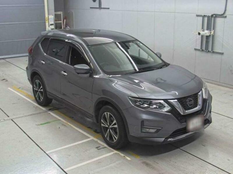X-TRAIL-7