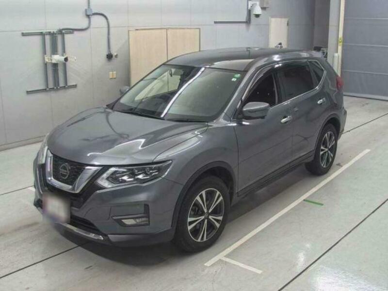 X-TRAIL