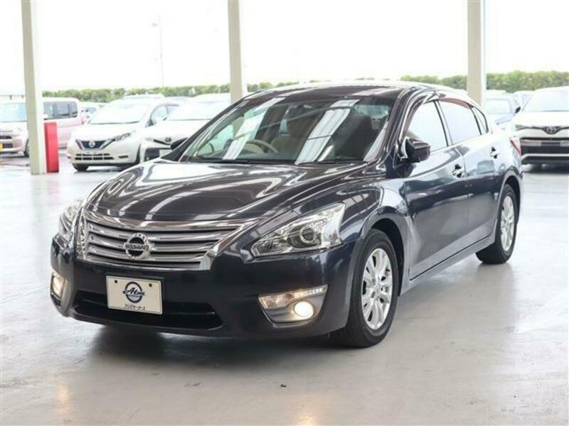 NISSAN TEANA