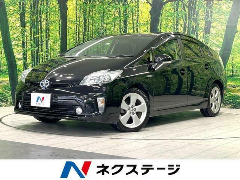 TOYOTA　PRIUS