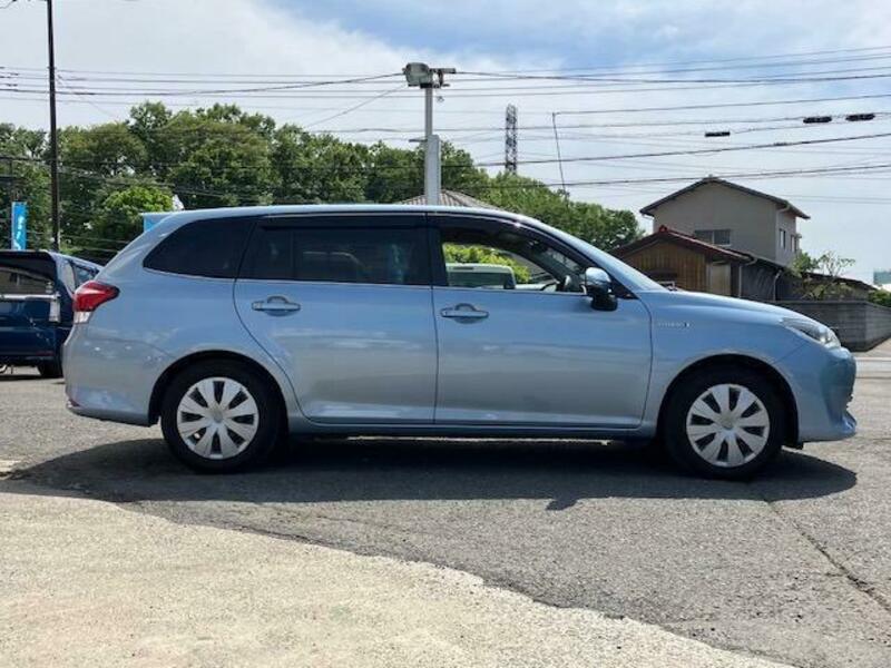 COROLLA FIELDER