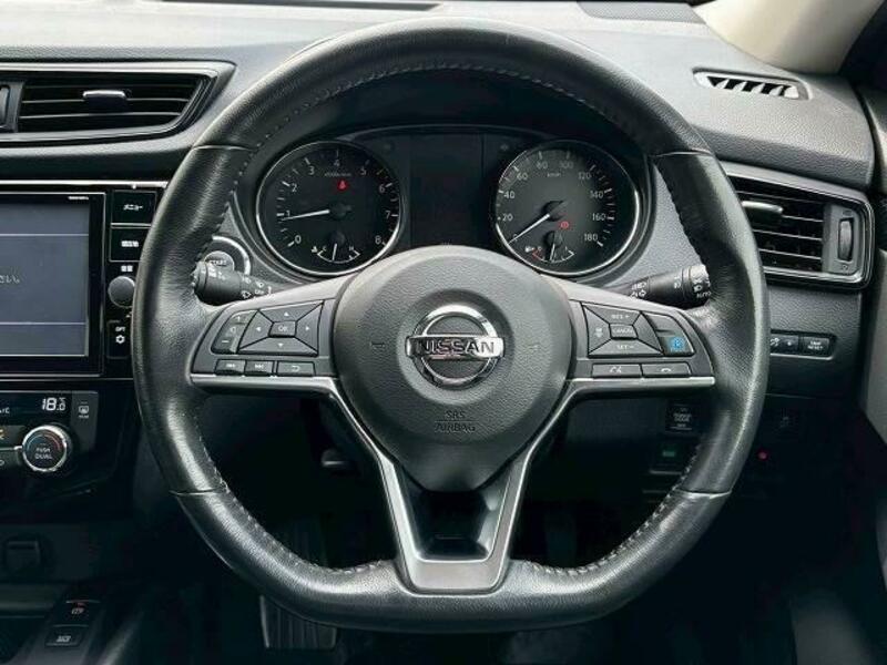 X-TRAIL-13