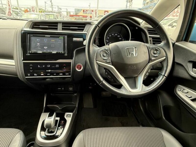 FIT HYBRID