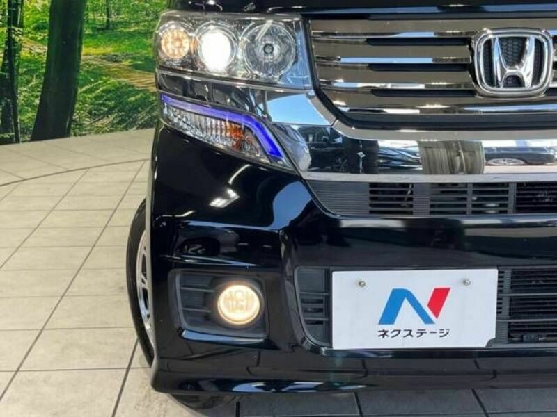 N BOX CUSTOM