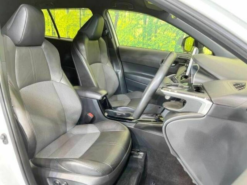 COROLLA CROSS