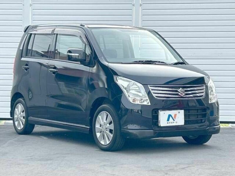 WAGON R-12