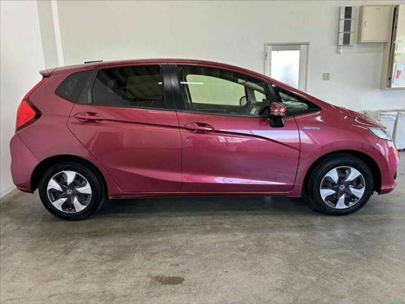 FIT HYBRID