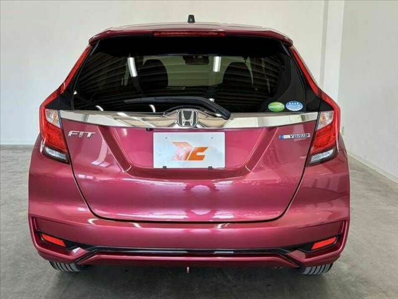 FIT HYBRID