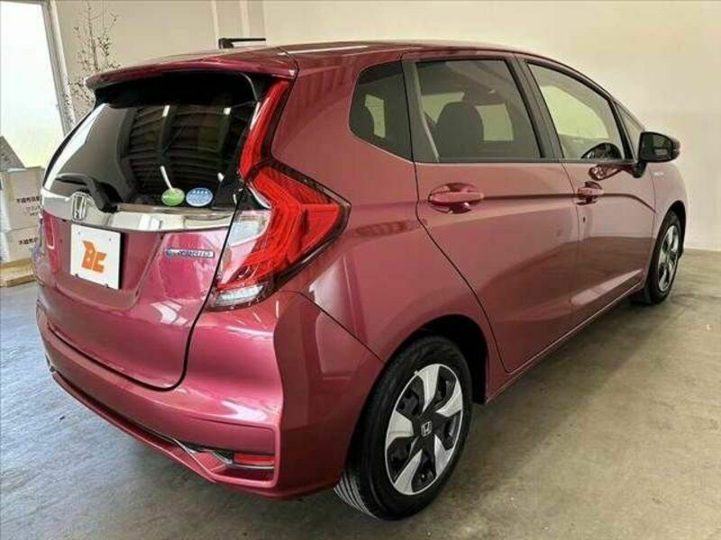 FIT HYBRID