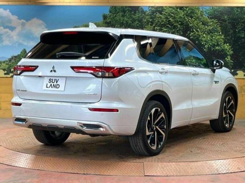 OUTLANDER PHEV