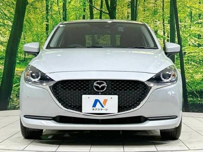 MAZDA2