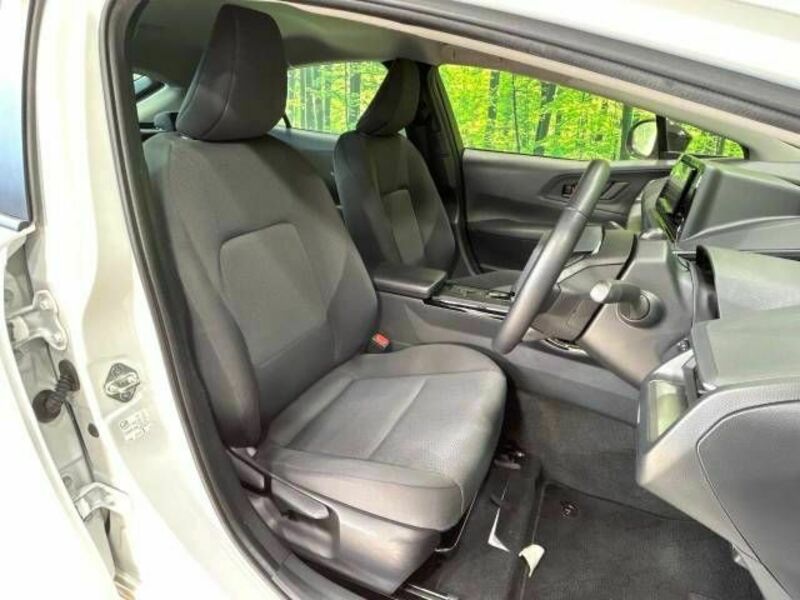PRIUS-7