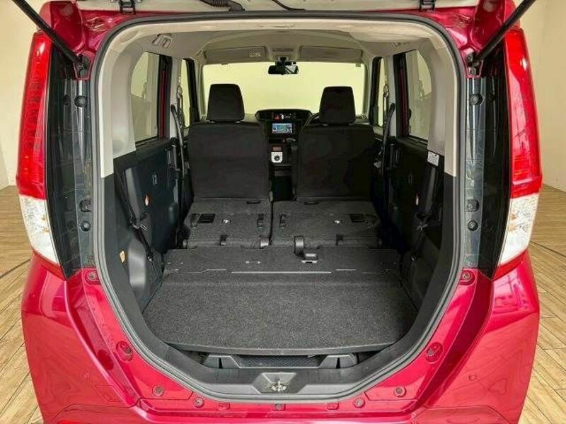 ROOMY-10