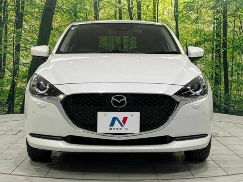 MAZDA2