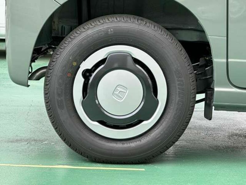 N-VAN