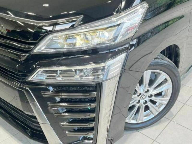 VELLFIRE-12