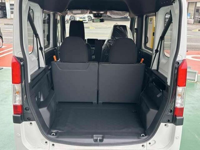 N-VAN