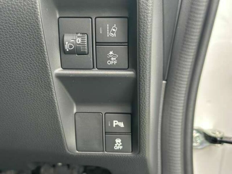 N-VAN