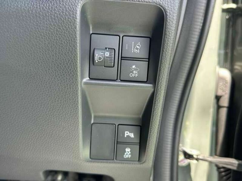 N-VAN-15