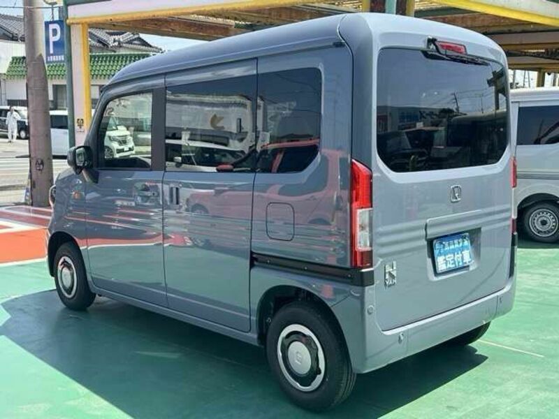 N-VAN-3
