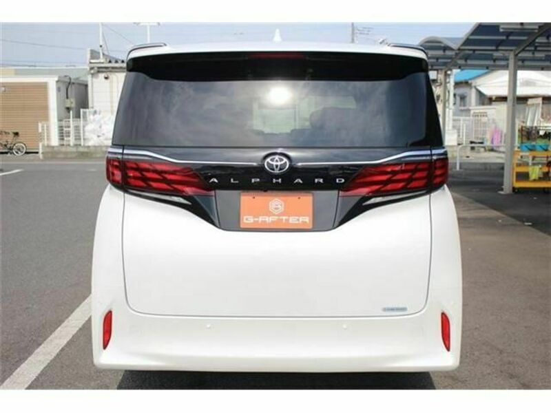 ALPHARD-9