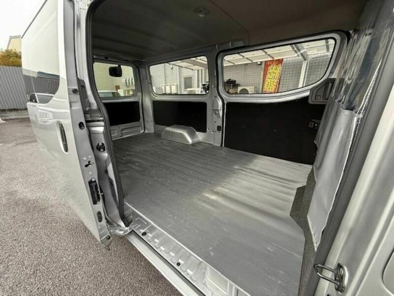 NV350 CARAVAN