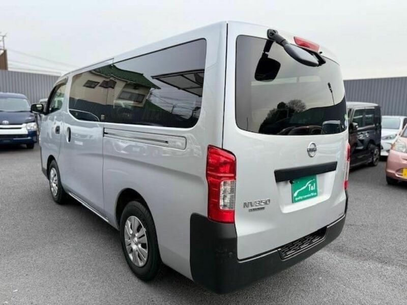 NV350 CARAVAN