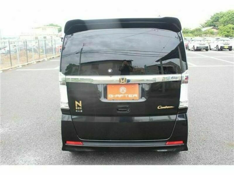 N BOX CUSTOM