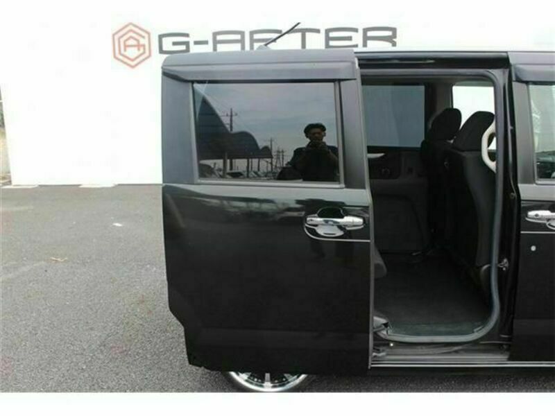N BOX CUSTOM
